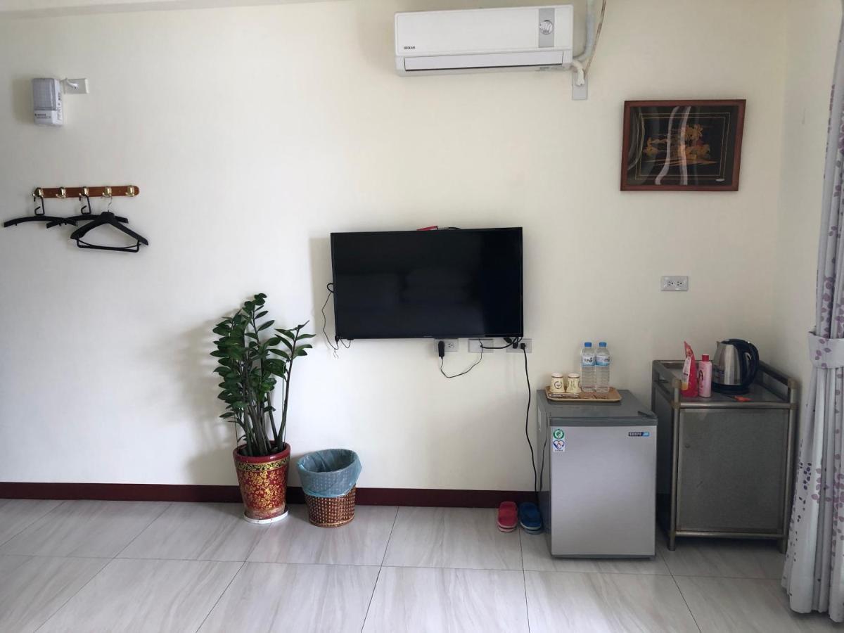 Bole Leisure Hotel หยูฉี ภายนอก รูปภาพ